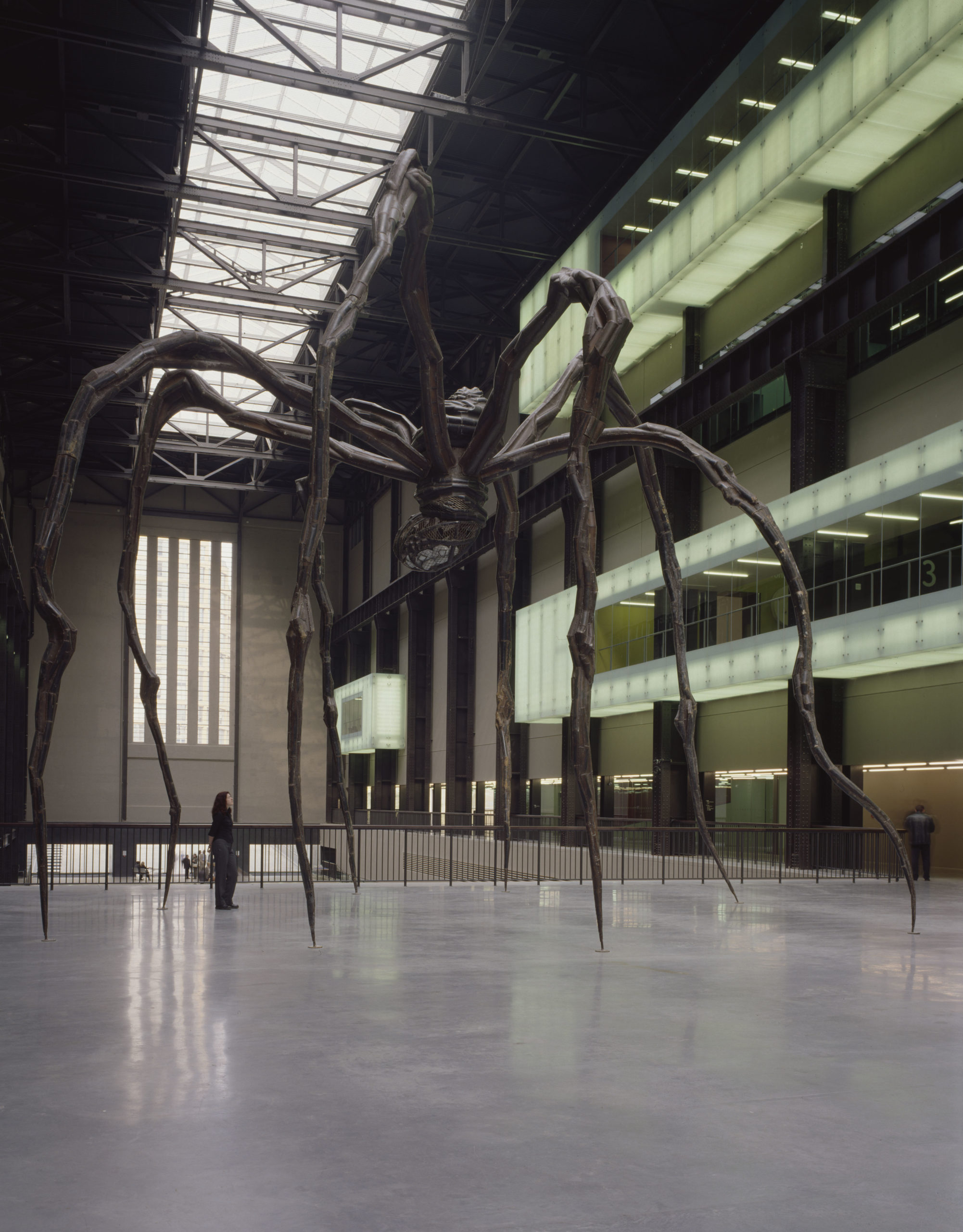 Louise Bourgeois Maman 1999 Tate. Presented by the artist 2008 © The Easton Foundation